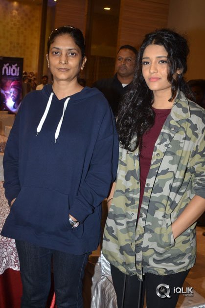 Guru-Movie-Trailer-Launch